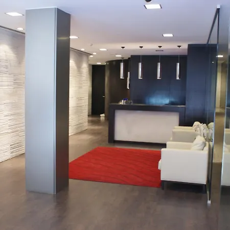 Otel Universal By Maxi Granada