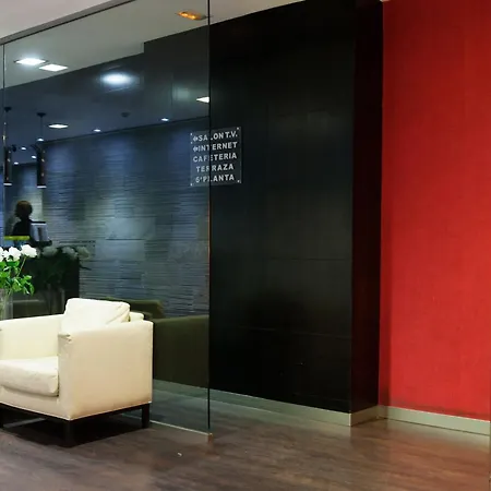 Universal By Maxi Granada