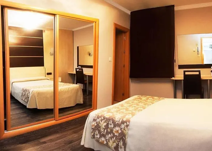 Hotel Universal By Maxi