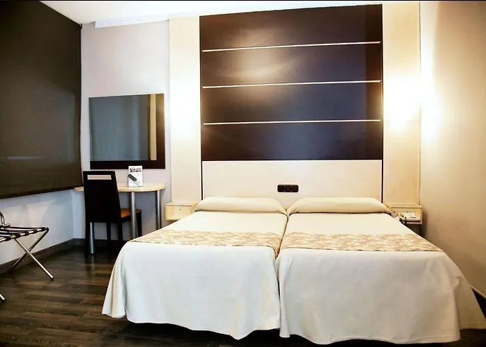 Universal By Maxi Hotel Granada