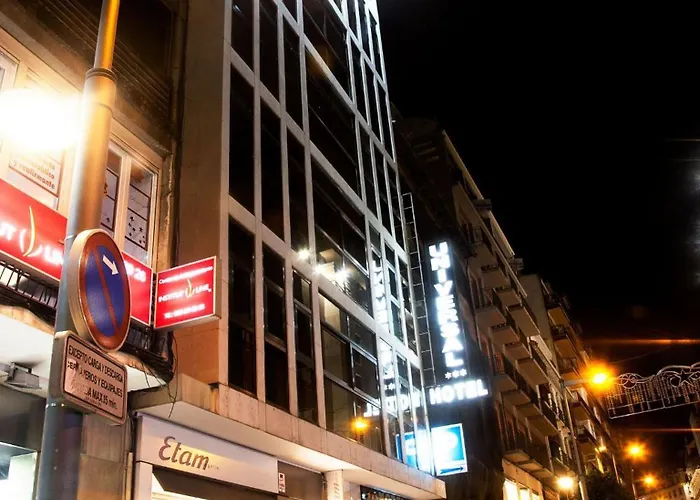 Universal By Maxi 3*