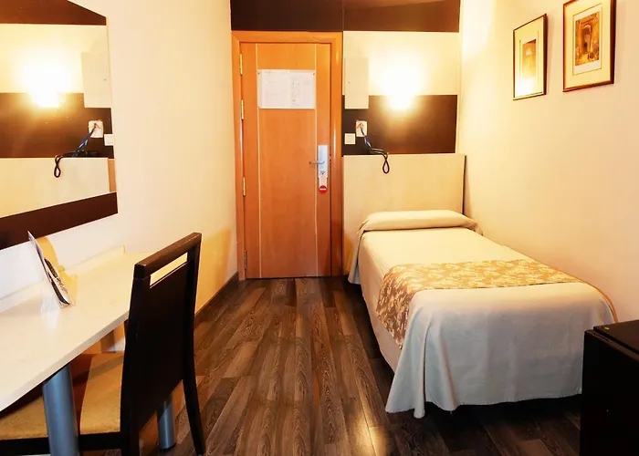 Hotel Universal By Maxi