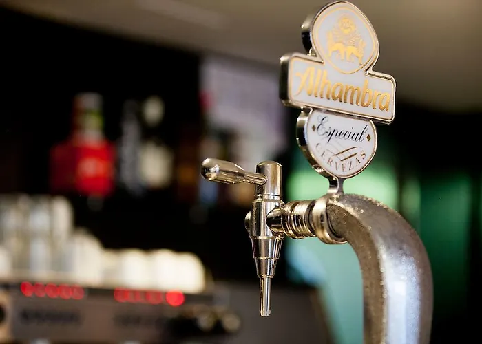 Hotel Universal By Maxi