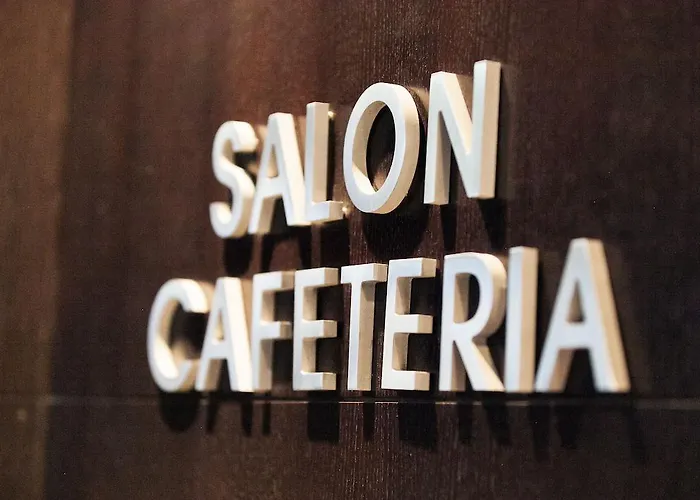 Hotel Universal By Maxi