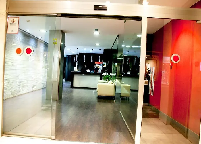 Universal By Maxi 3*