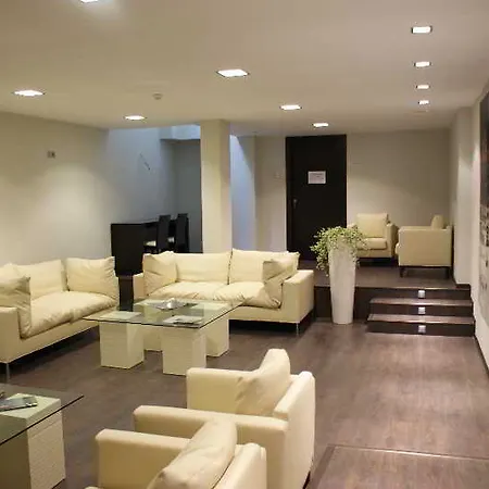 Hotell Universal By Maxi 3*